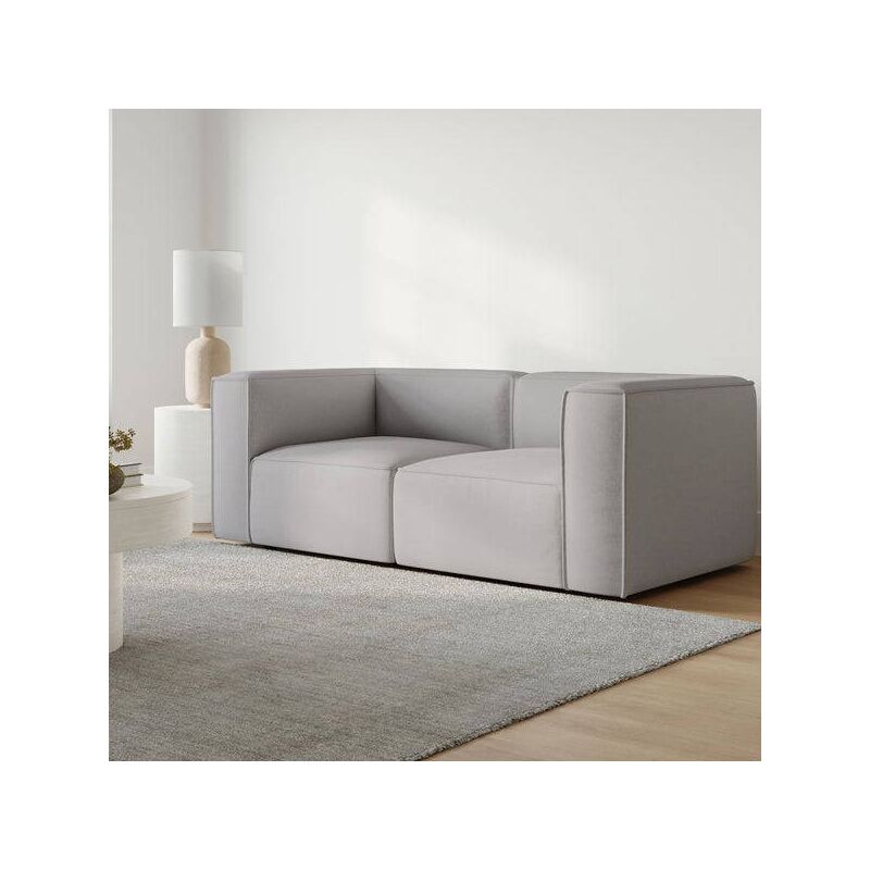 Hiari - Couch