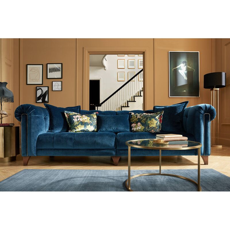 Tiombe - Couch
