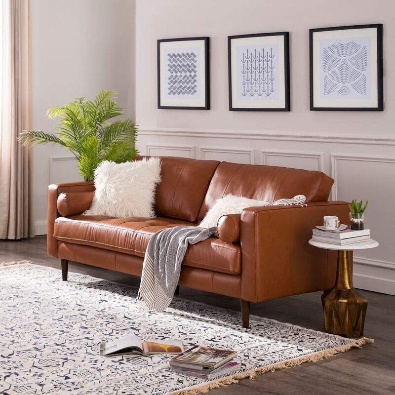 Rutendo - Couch