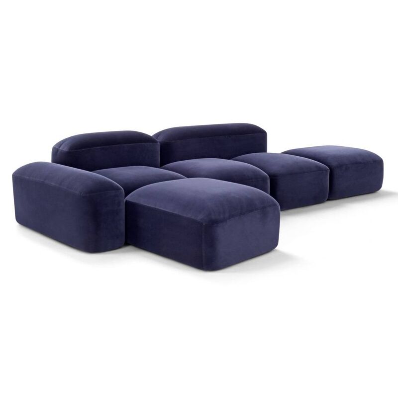 Zendaya - Couch